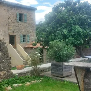 Le , Vesseaux France