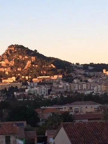 Apartment Joli Appartement Tout Confort Hyeres France