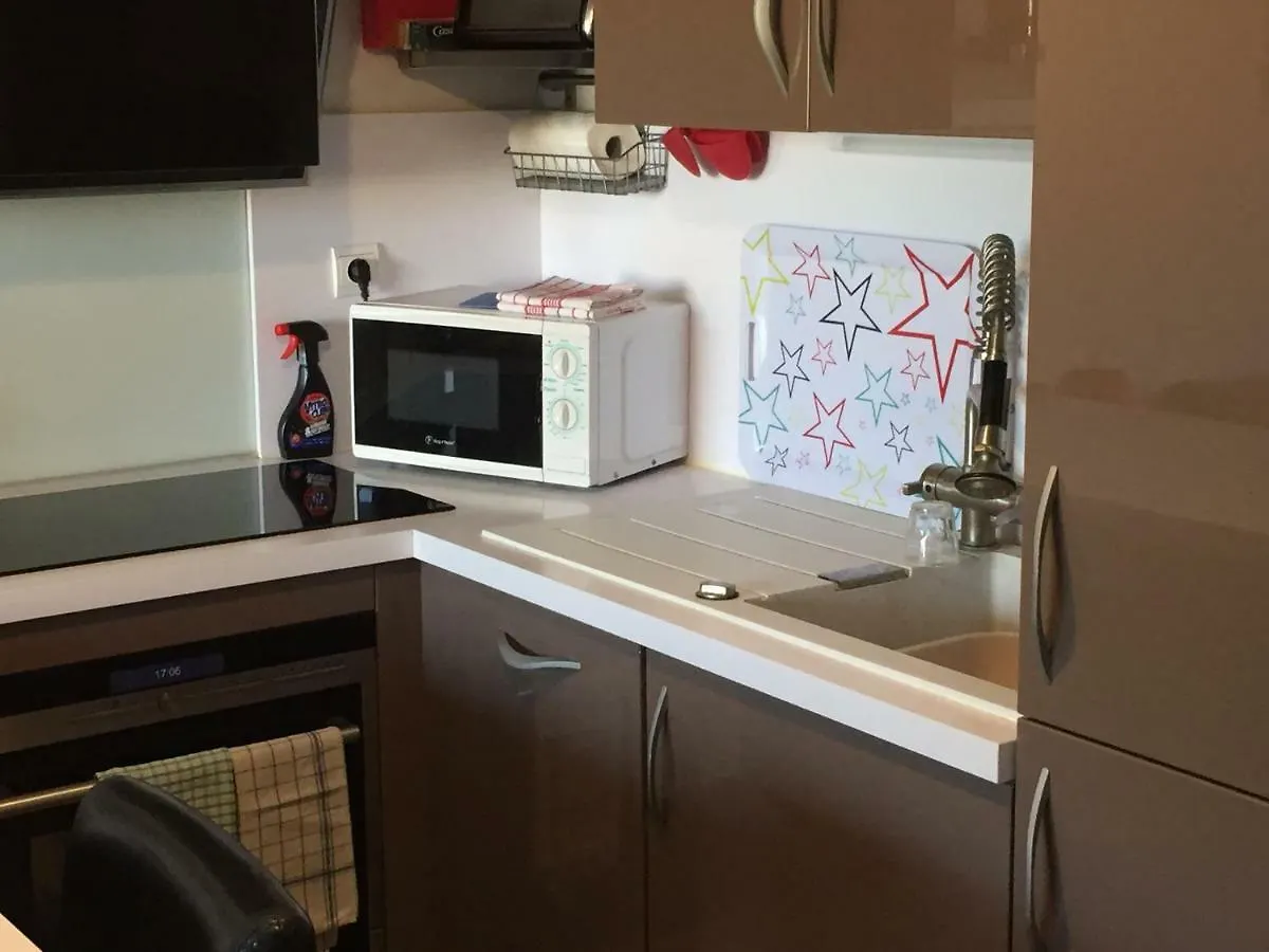 Joli Appartement Tout Confort Hyeres France